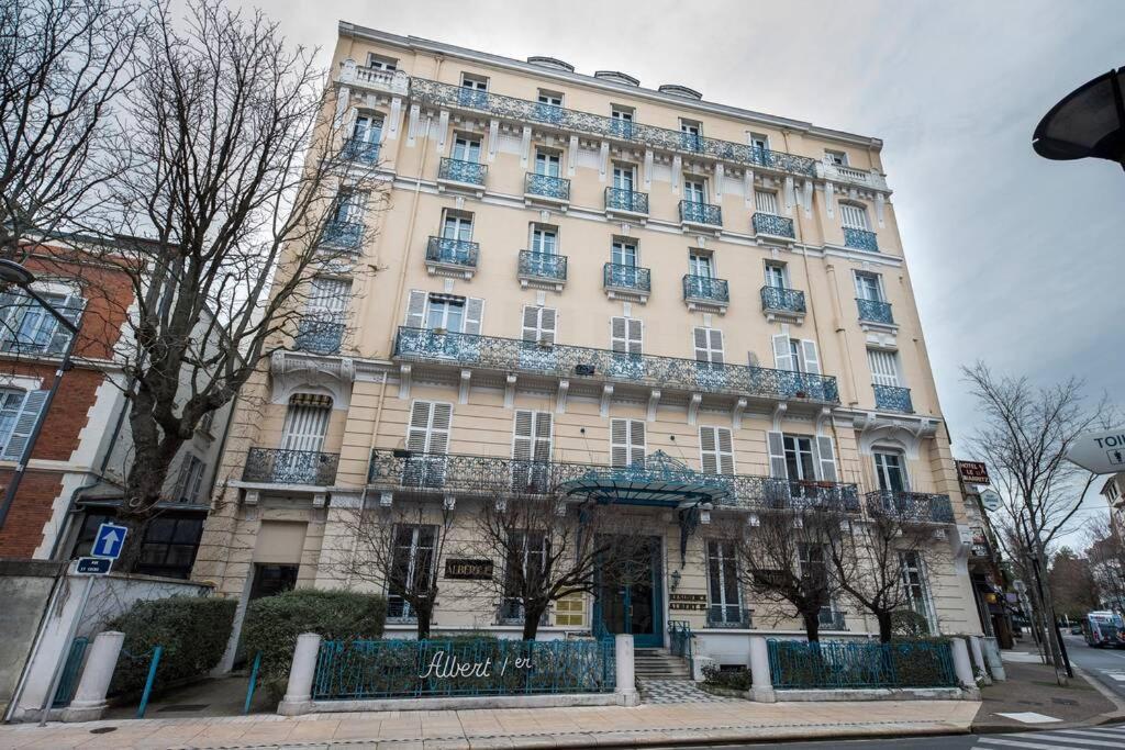 Le Sequoia Appart' Pour 4 Au Coeur De Ville Vichy Esterno foto